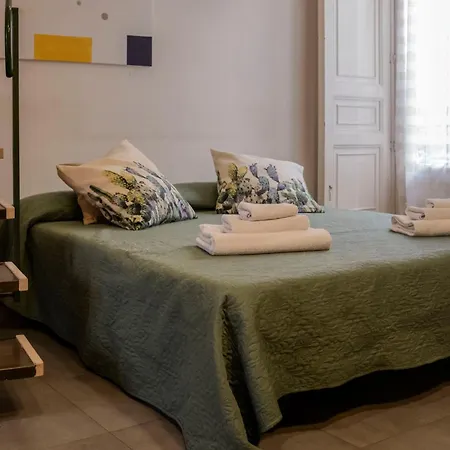 Civico 18 & Manzoni House * Catane