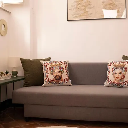 Civico 18 & Manzoni House Appartement Catane