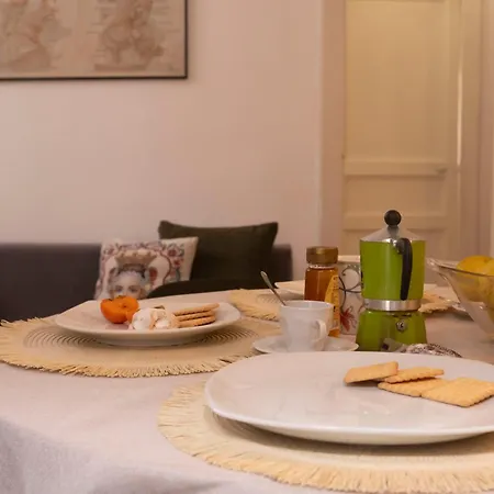 דירה Civico 18 & Manzoni House *