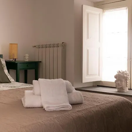 Apartment Civico 18 & Manzoni House - Exclusive Brand 