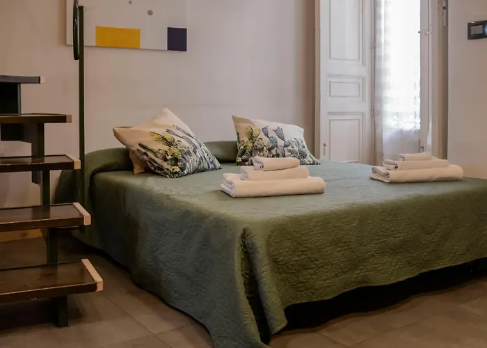 Civico 18 & Manzoni House * Catane