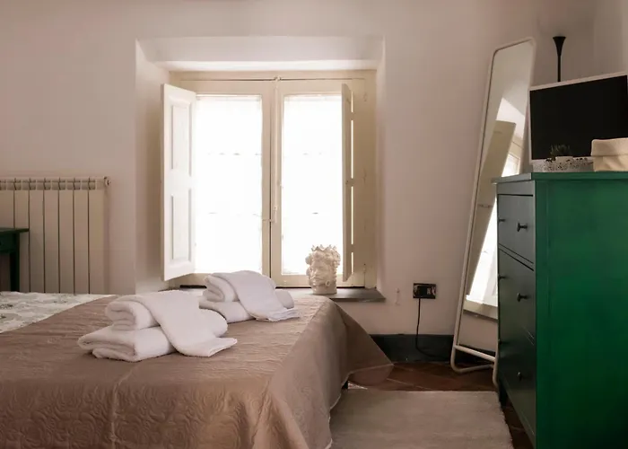 Civico 18 & Manzoni House * Catane