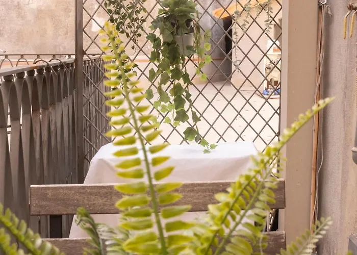Civico 18 & Manzoni House *